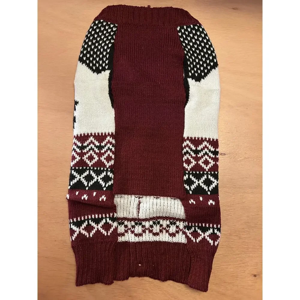 New Moose 🫎 Print 🐶 Dog Sweater Dark Burgundy size Medium 17”x9”